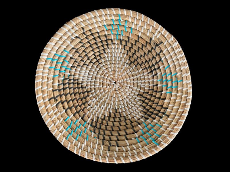 Elysian Breeze – Handwoven Seagrass Wall Basket